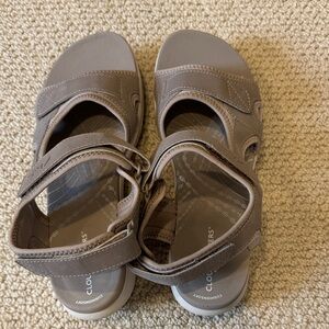 Clarks Women's Sandals - Taupe